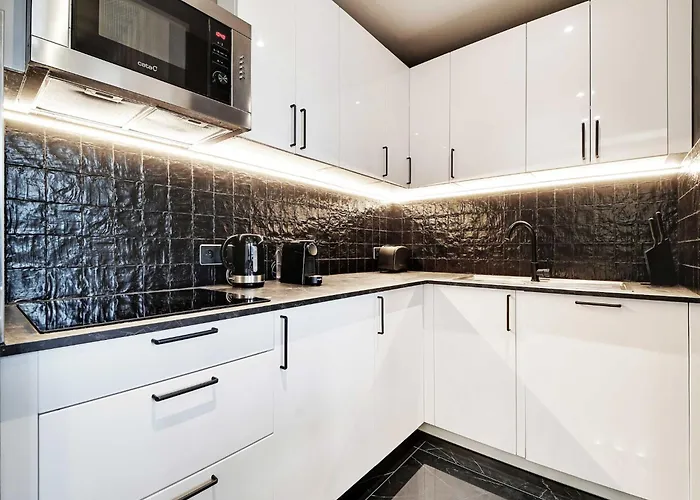 Modern - 2br 8p - Near Opera Garnier * 巴黎