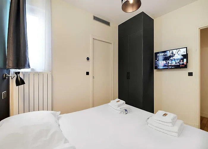 Modern - 2br 8p - Near Opera Garnier